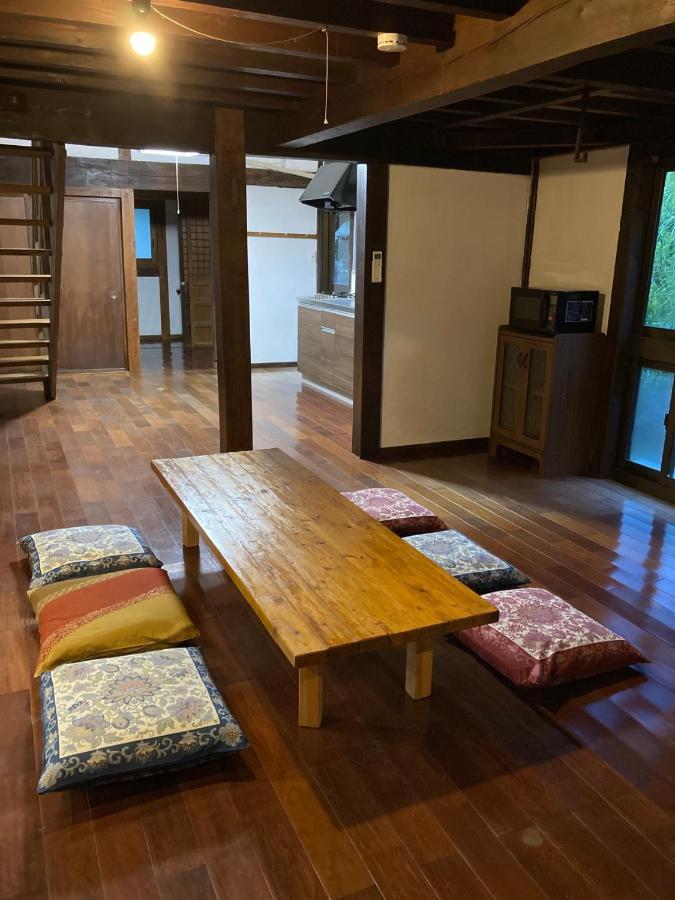 Ｐｅｎｓｉｏｎ　Ｓｈｉｍａｋａｚｅ Hotel Motobu Buitenkant foto